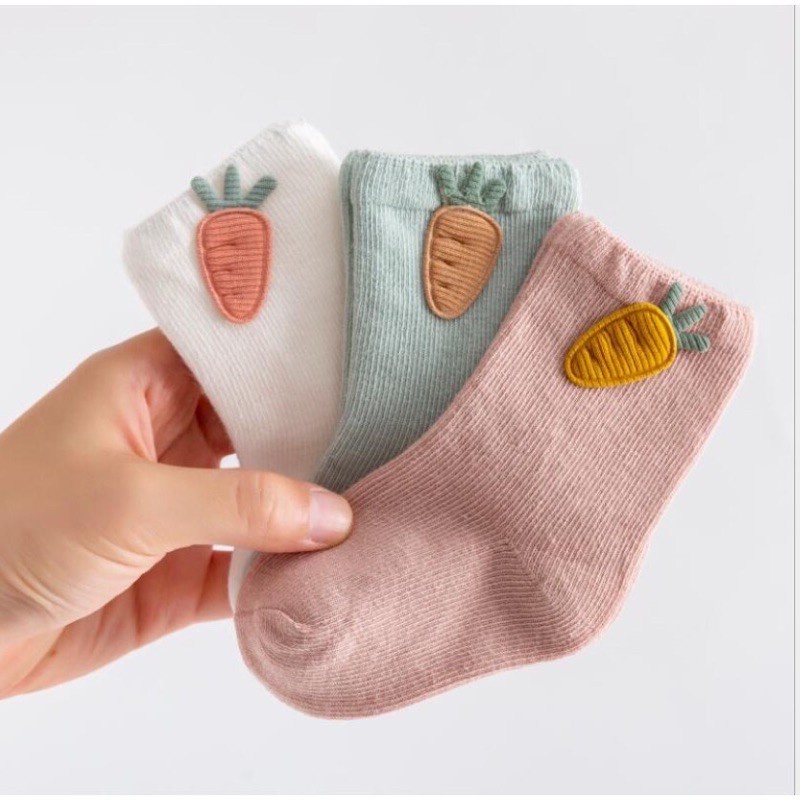 Set 3 Đôi Tất Cotton Hình Cà Rốt, Khủng Long Cho Bé Yêu