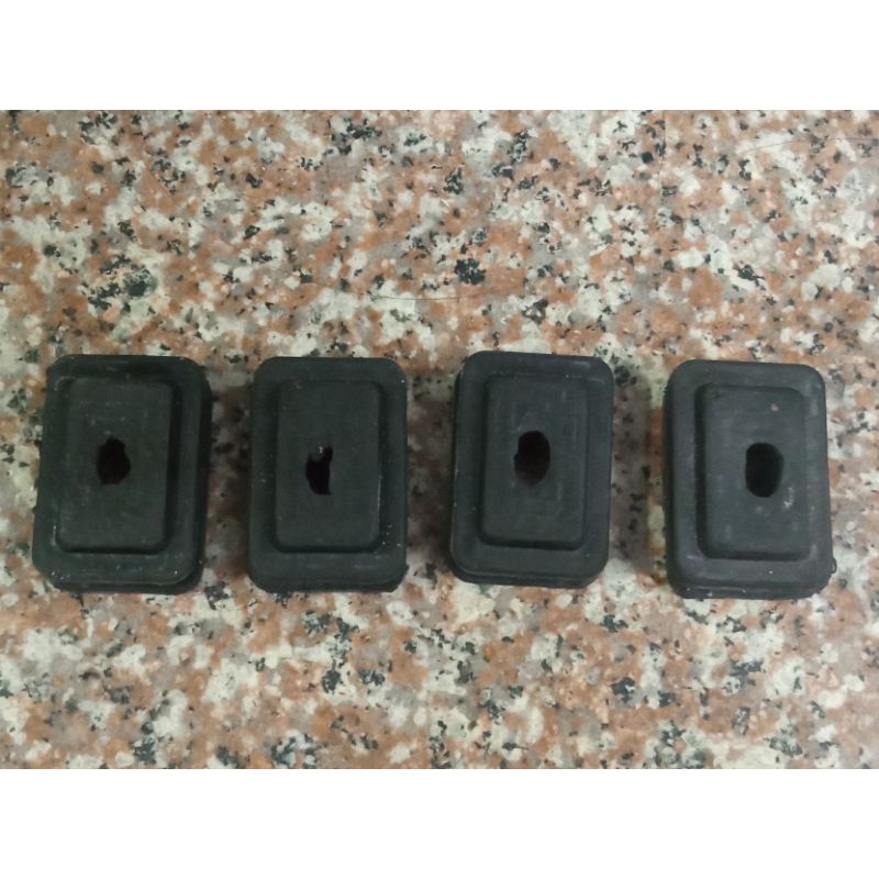 Đế cao su chống rung cho cục nóng điều hoà