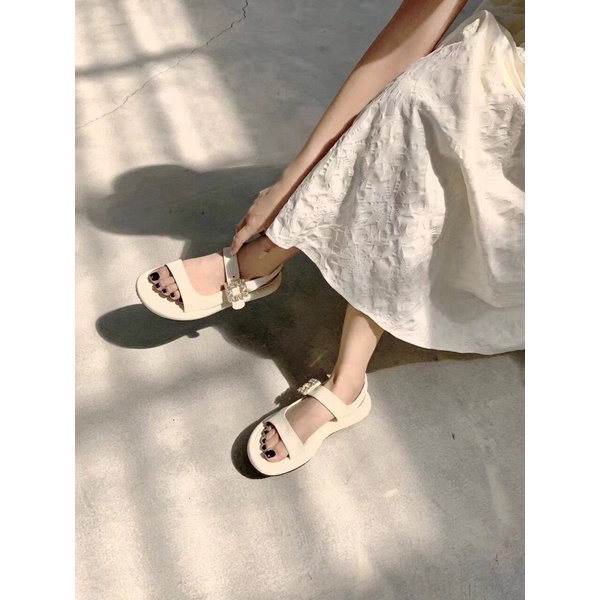 SANDAL MÓC KHOÁ VUÔNG NHẬP QUẢNG CHÂU ( S223 S224 )u