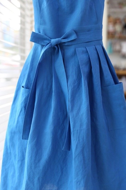 Đầm Linen Hai mặt eo nơ