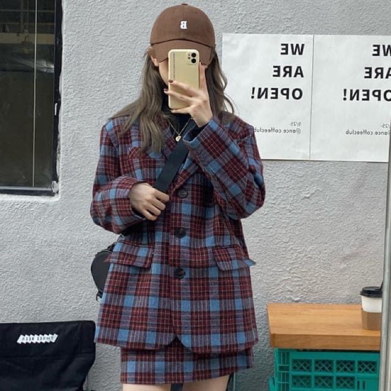 set váy + áo vest kẻ