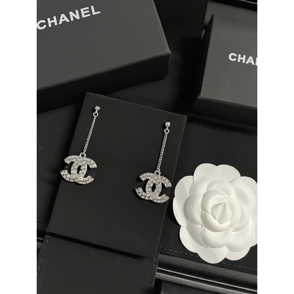 Khuyên tai sc sang chảnh