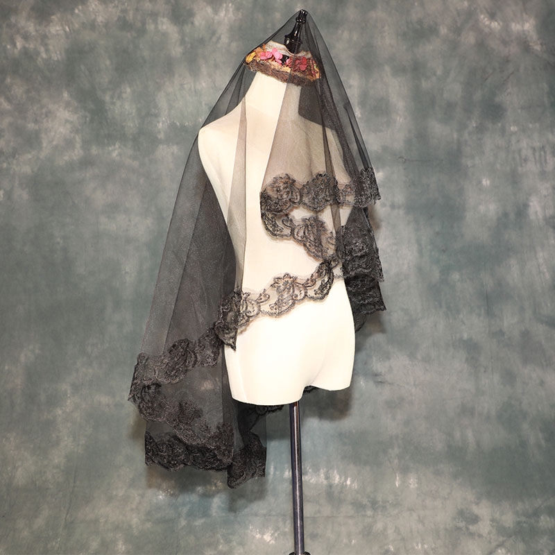 Khăn Voan Trùm Đầu Cô Dâu Viền Ren Độc Đáo