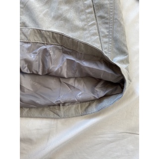 [2HAND] [HÀNG HIỆU] [RẤT MỚI] ÁO KHOÁC DÙ JACKET THỂ THAO AUTH KOREA (MÀU XÁM SÁNG)