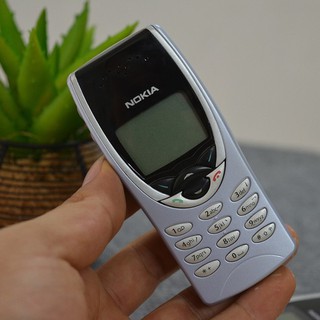 Điện Thoại Độc Nokia 8210 Cổ Điển