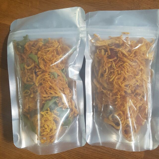 50G KHÔ GÀ LÁ CHANH/ BƠ TỎI TÚI ZIP BẠC - Trai Đẹp Snack