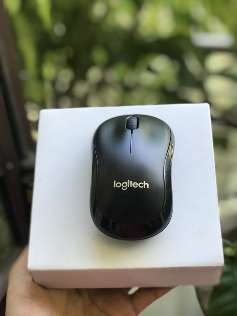 [ Đà Nẵng ] Chuột không dây Logitech M220 Silent giá rẻ và bền.