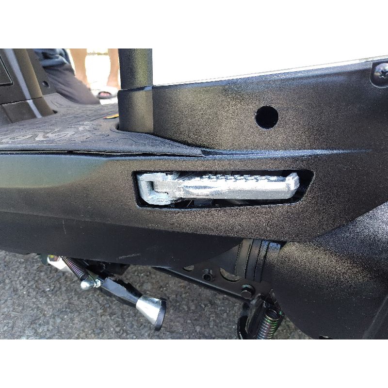 Gác chân sau yamaha CUXI, JOG