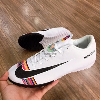 Giày bóng đá CR7 trắng TF