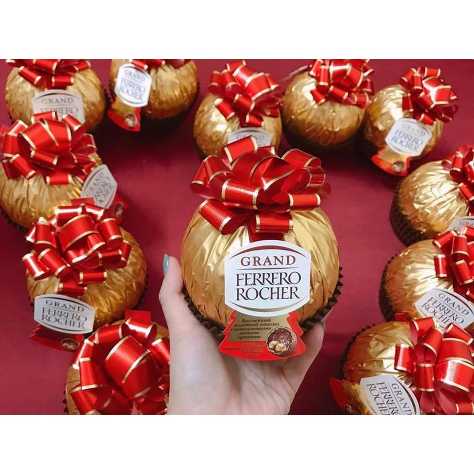 [Giá tốt] Socola Ferrero Rocher Nga hình quả cầu buộc nơ đỏ 125gr - 8000500168554 - Chính hãng
