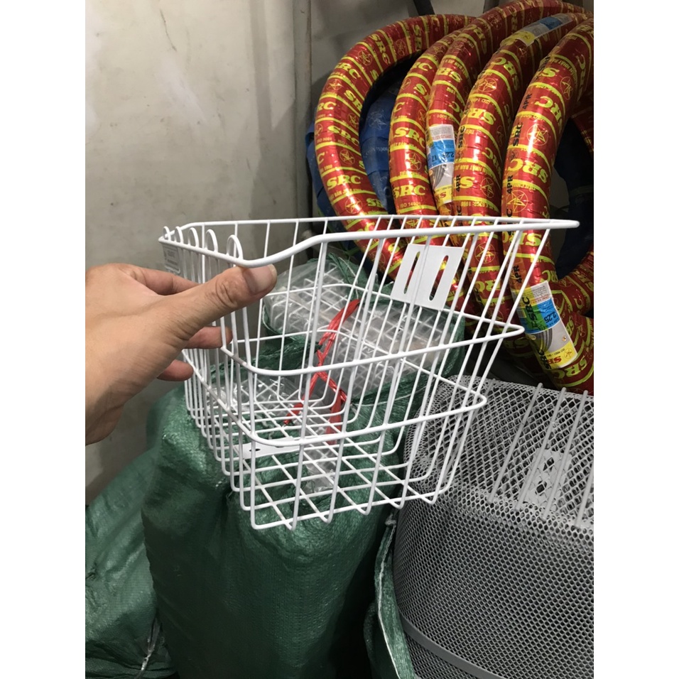 Làn Xe Giỏ Xe Đạp Quava Siêu Bền Bỉ Màu Trắng/ Đen
