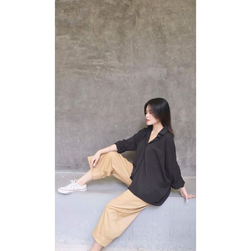 Ladoshop | ÁO SƠ MI ĐEN TRƠN NỮ TAY DÀI DÁNG RỘNG |TẶNG KÈM ÁO THUN
