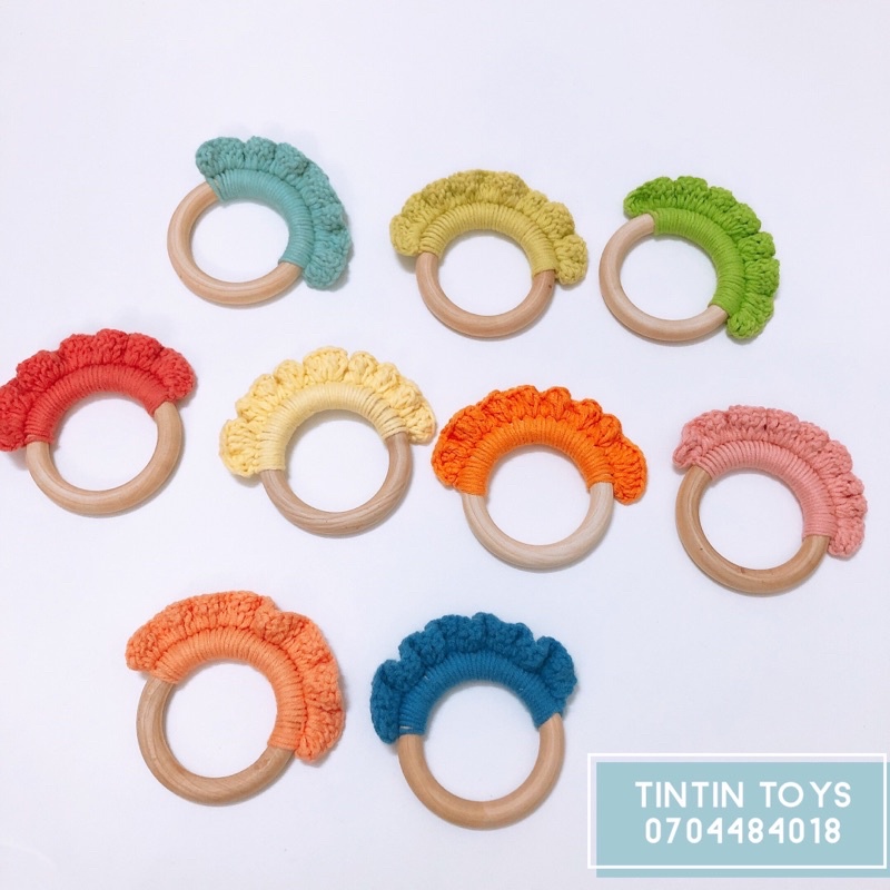 [HANDMADE] Vòng gỗ đan len tập cầm nắm, ngậm nướu cho bé mọc răng, an toàn cho bé