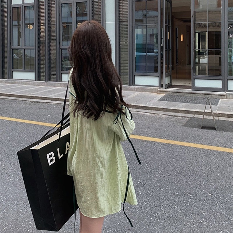 Đầm Sơ Mi Phối Dây Ruy Băng Màu Sắc Tương Phản Thời Trang Mùa Thu Cho Nữ