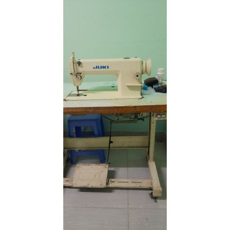 máy may công nghiệp 1 kim cơ Juki thích hợp may hàng hóa