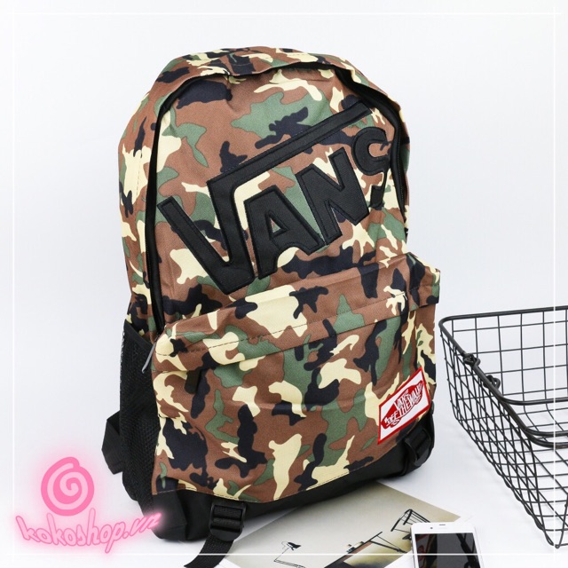 Balo vải bố hoạ tiết camo lính Vans