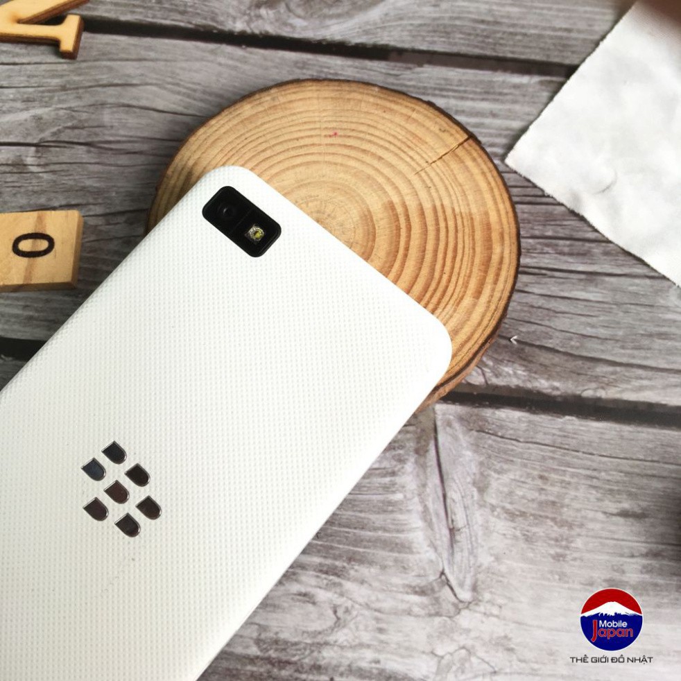 ĐẠI HẠ GIÁ  Điện Thoại Blackberry Z10 Chính Hãng LikeNew - Bảo Hành Chính Hãng ĐẠI HẠ GIÁ