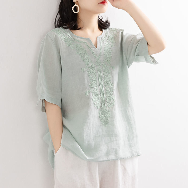 Áo Thun Cotton Lanh Tay Lửng Cổ Chữ V Thêu Họa Tiết Phong Cách Mới Mùa Hè Cho Nữ