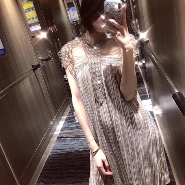 Linh Tròn Corset