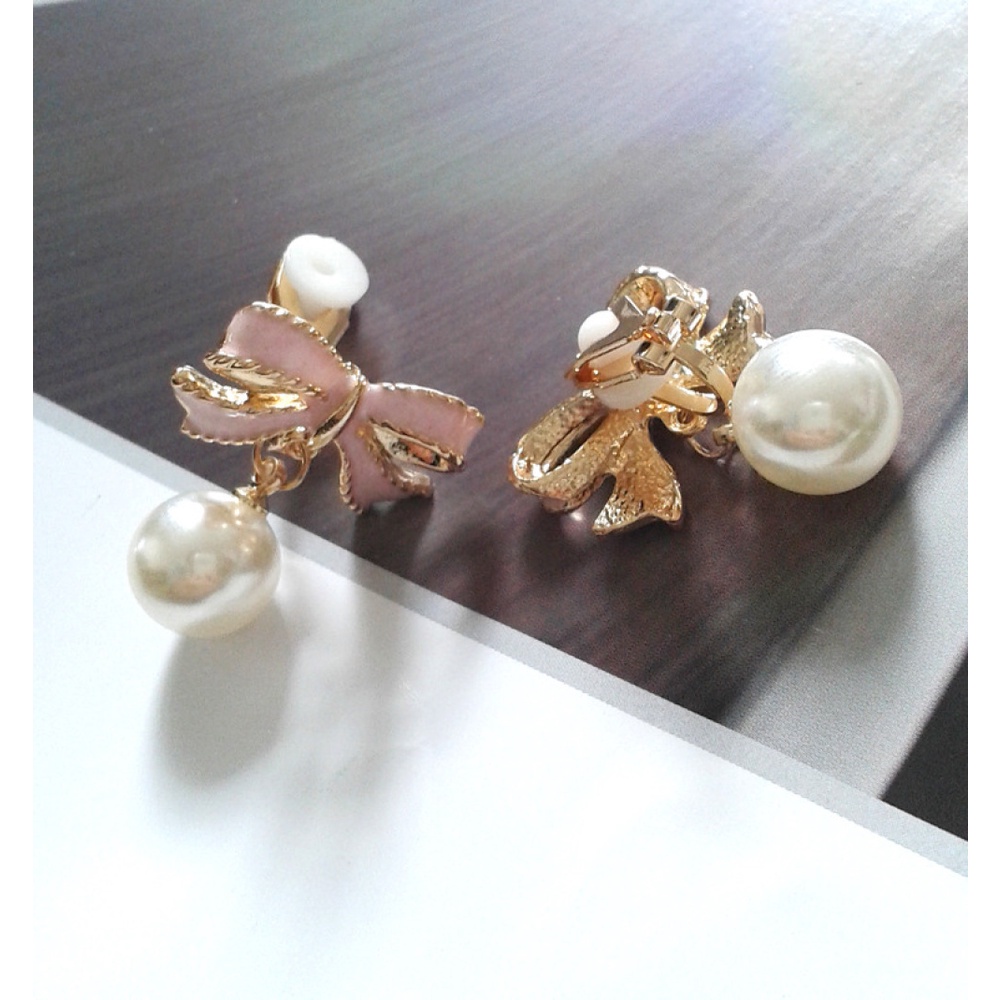 Khuyên kẹp tai hình nơ đính ngọc trai giả không cần xỏ lỗ cho nữ