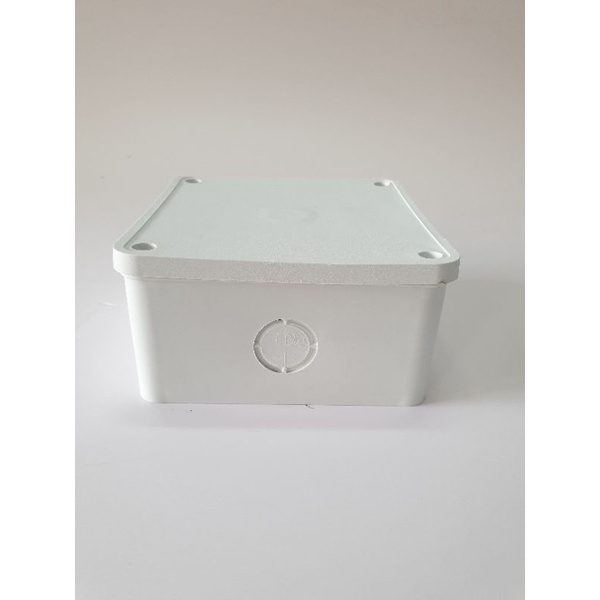 Hộp kĩ thuật  11x11x05cm ren đồng