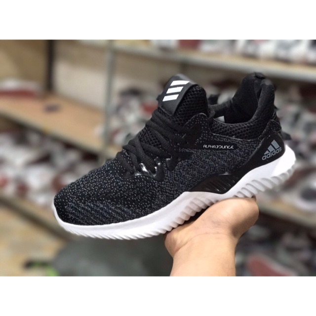 Giày thể thao alpha bounce