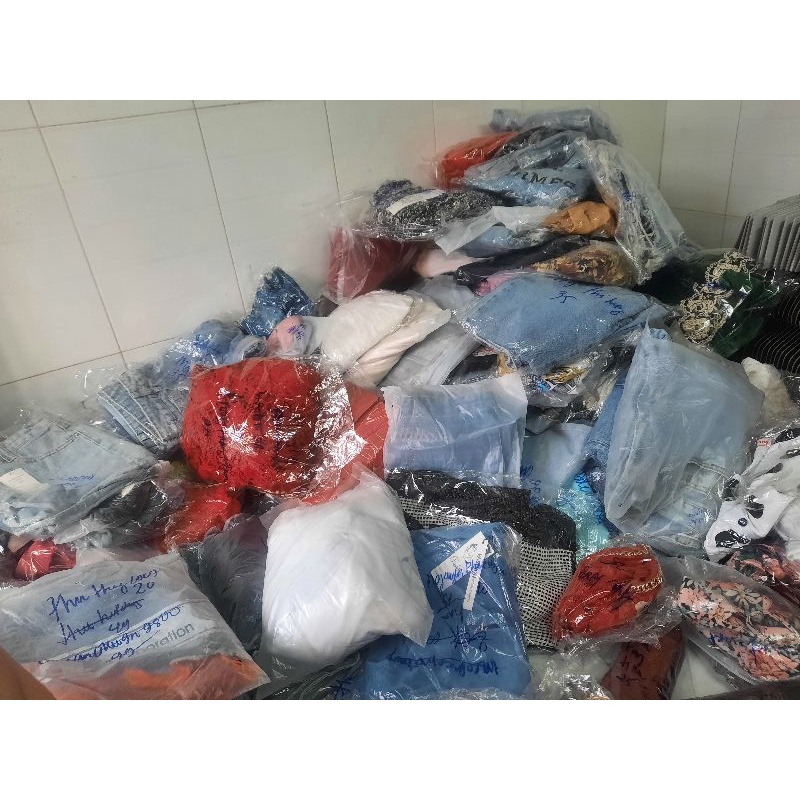 Sp khách mua tren live