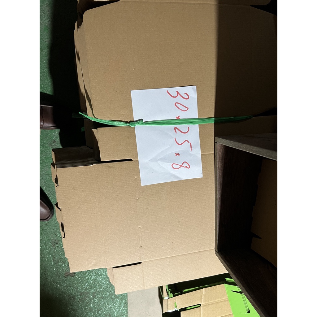 Hộp Carton Nắp Gài Đóng Hàng - Giftbox - Đựng Quần Áo, Mỹ Phẩm, Quà Tặng - Chất Liệu Cứng Cáp, Đa Dạng Kích Cỡ