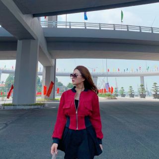 Đầm khách lựa trên live