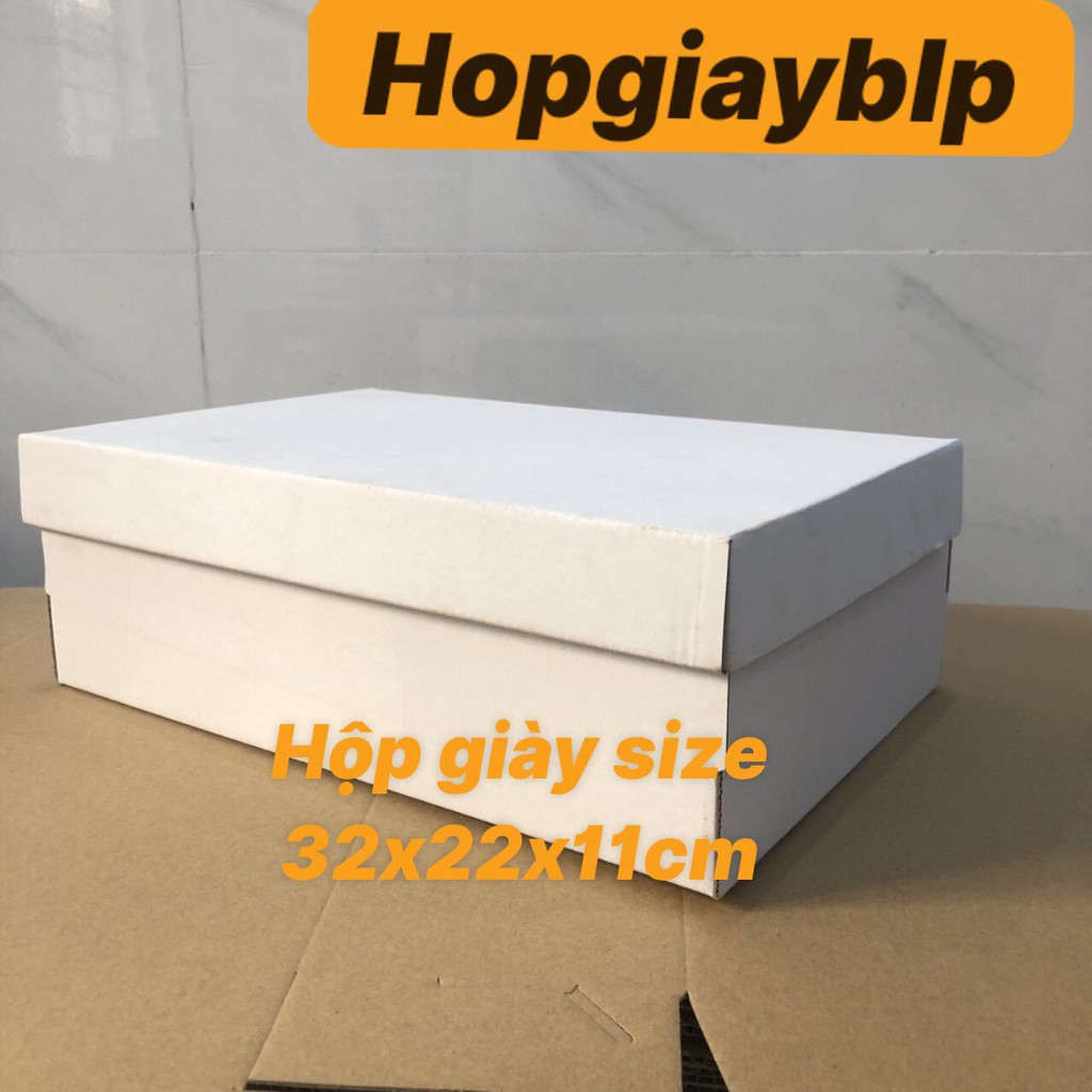 HỘP GIÀY SIZE 32X22X11CM GIẤY TRẮNG