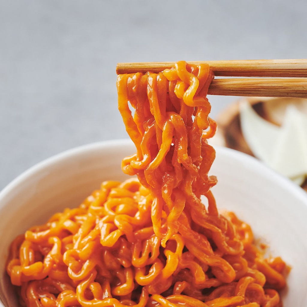 Mì Gà Cay Phô Mai Samyang 140g