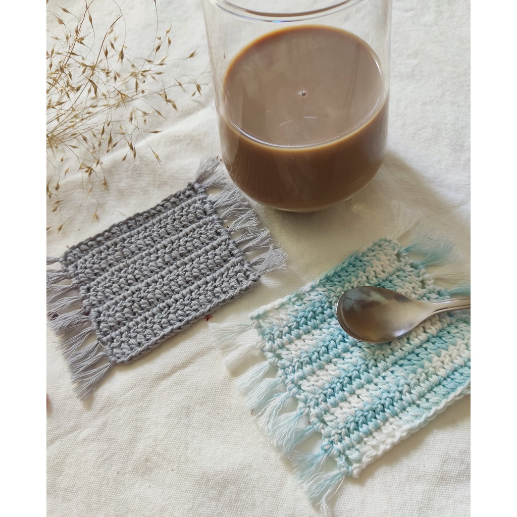 Đế lót cốc, miếng lót ly thấm nước hình vuông phong cách cổ điển vintage handmade từ len