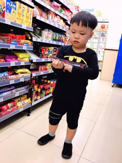 Giày tất cao cổ