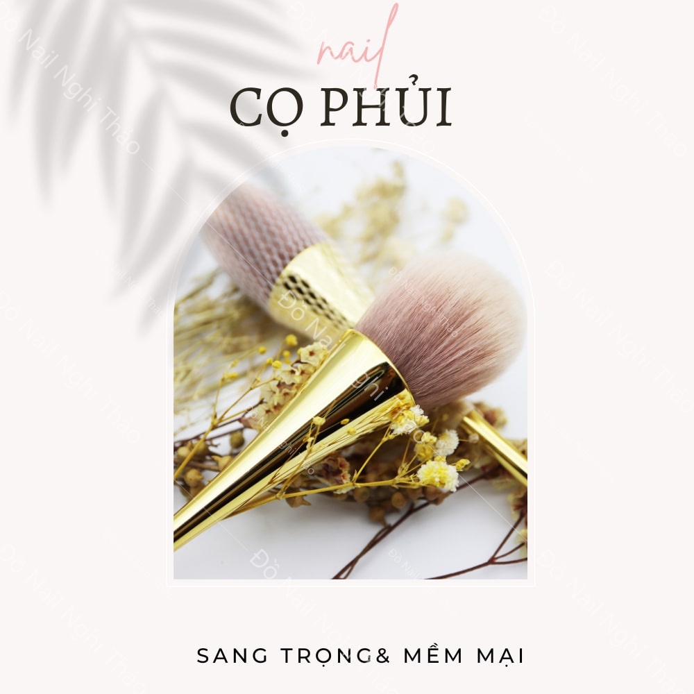 Chổi phủi bụi nail LADURA cán dài