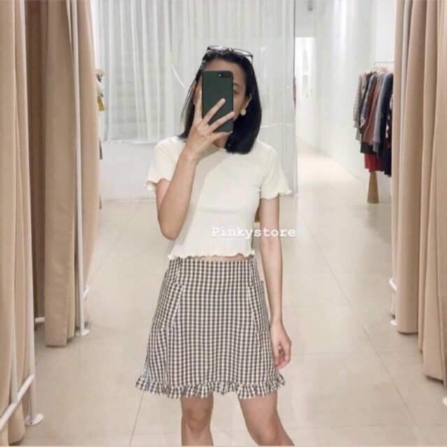 [Mã WAMST111 giảm 15k đơn 99k] Áo croptop trắng viền bèo