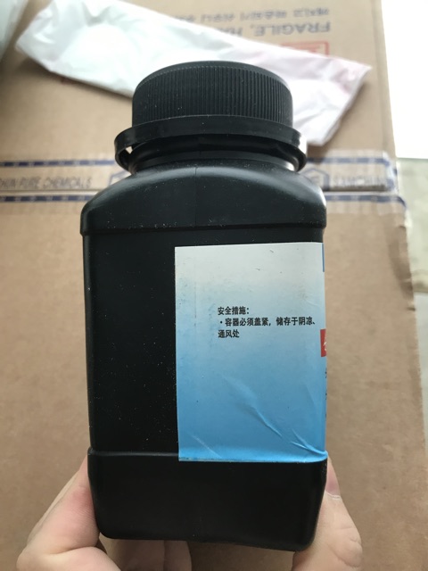 Hóa chất ferric chloride FeCl3 khan lọ 500g Sắt clorua khan