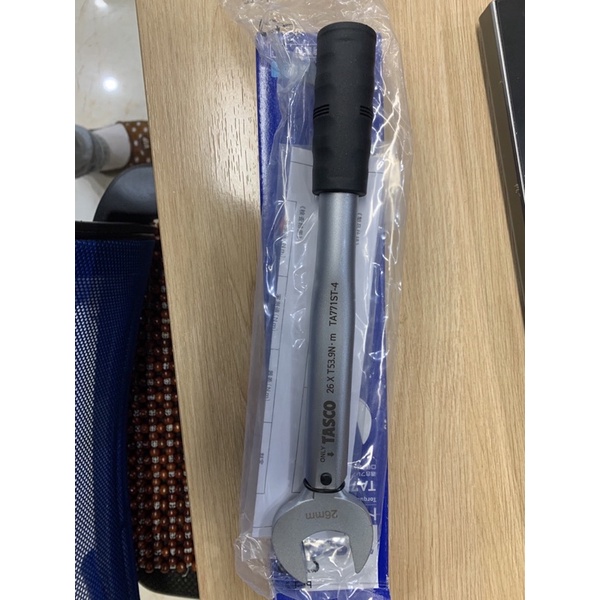 Cờ lê lực Tasco 26mm