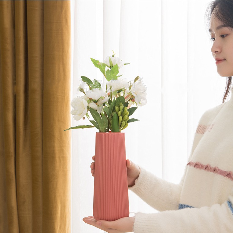 Bình hoa nhựa PE để bàn trang trí phòng khách phòng ngủ