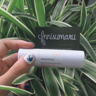 Thanh lăn chống nắng nâng tone Innisfree UV Protection Stick Calamine Tone up