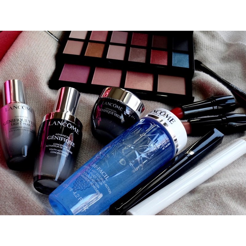 Tách set Lancôme Holiday Beauty Box 2020