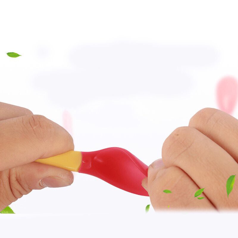 Thìa Ăn Dặm Báo Nóng Cảm Ứng Nhiệt Cho Bé