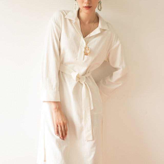 Váy trắng Mono Talk - White Shirt Dress
