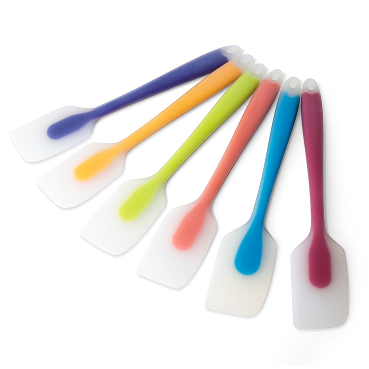 Muỗng Silicone Chịu Nhiệt Trộn Kem Làm Bánh Tiện Dụng