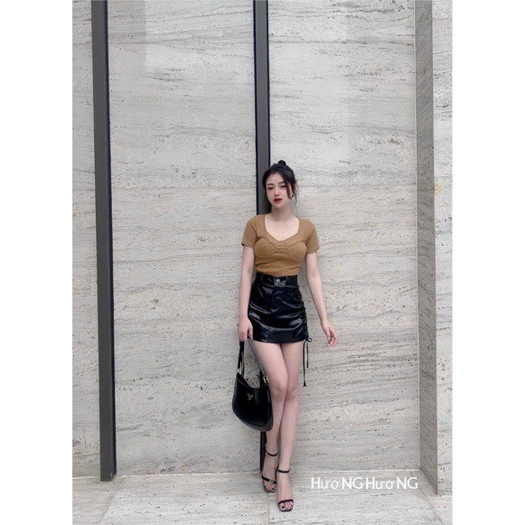 Áo Croptop Tay Ngắn Chất Thun Gân Thiết Kế Kiểu Viền Gân Trước Ngực Kiểu Dáng Hiện Đại Mẫu Mới 2022