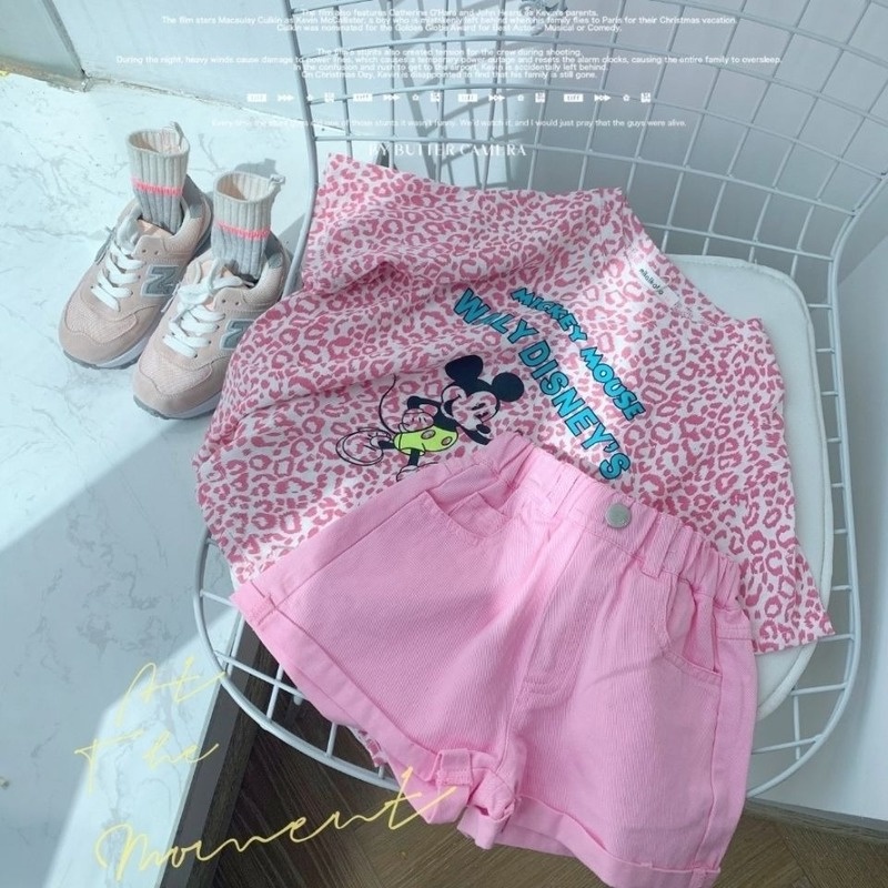 Set Áo Thun Ngắn Tay Và Quần Short Họa Tiết Da Báo Cho Bé Gái