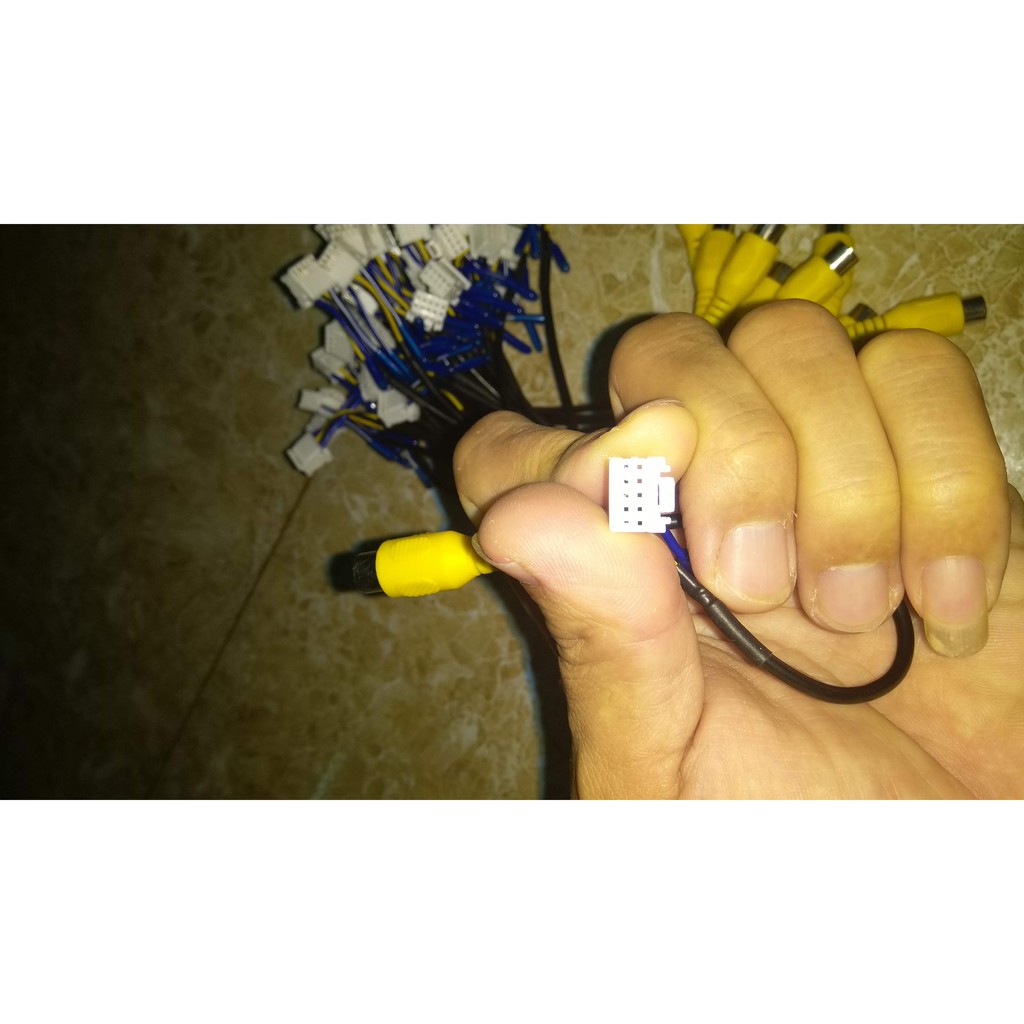 Dây tín hiệu camera lùi kiêm ăng ten wifi cho màn hình android ô tô | BigBuy360 - bigbuy360.vn