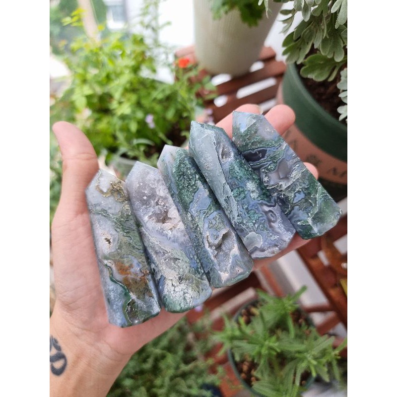 Trụ đá thanh tẩy Moss Agate (mã não rêu), trụ đá phong thủy dùng trong Tarot, Reiki, thiền định