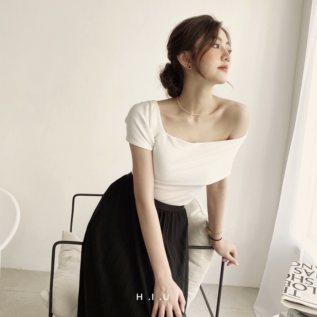 Áo len Unie Top H.I.U ROOM chất len Hàn mịn, dày dặn. HIU desgin 2021 | BigBuy360 - bigbuy360.vn