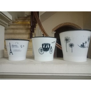 chậu tự tưới tròn
