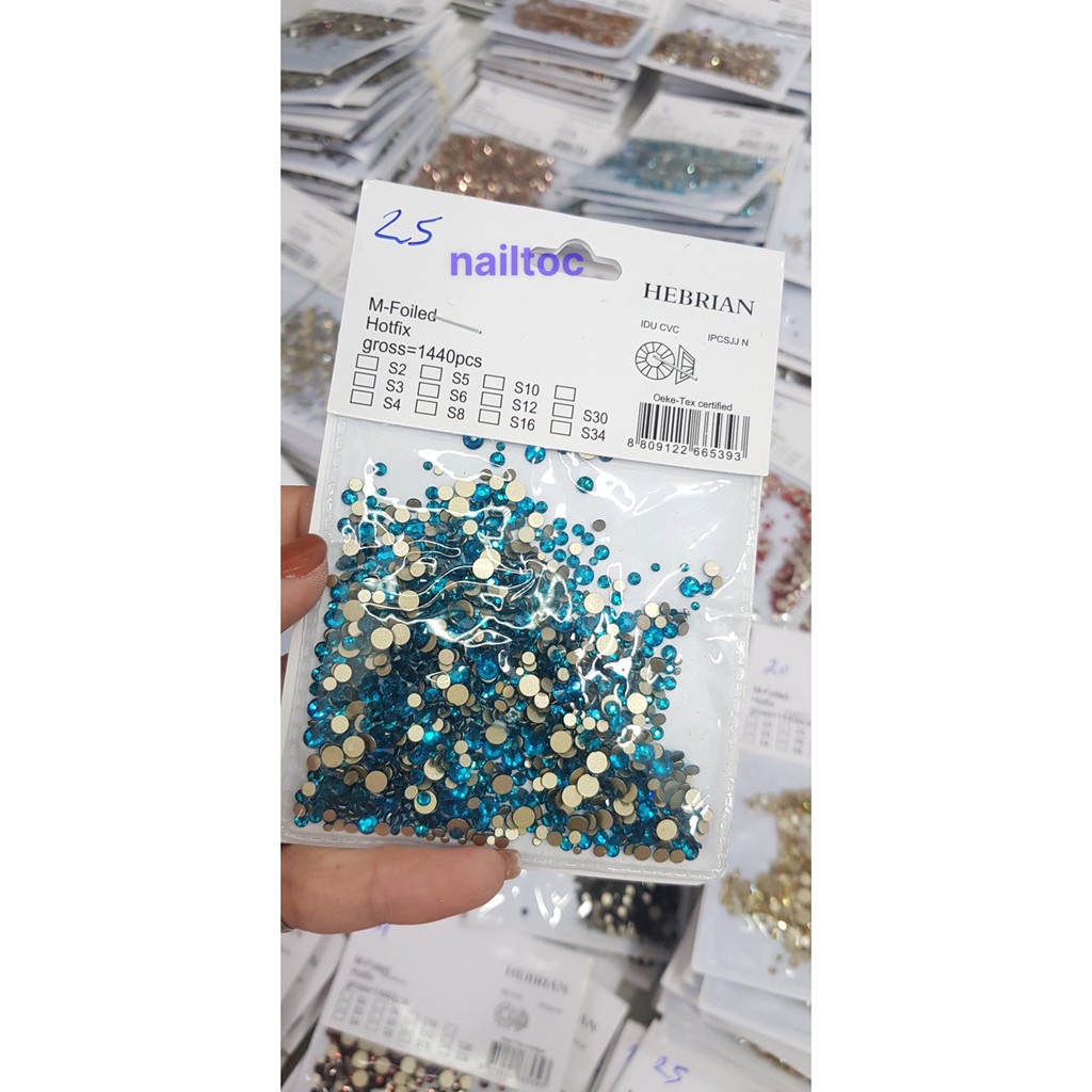 Đá Úc Màu Xanh Ngọc Nhạt Mã C8 Chân Vàng Trang Trí Móng Loại Siêu Sáng Mix Size 1440 Viên Như Hình
